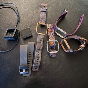 FitBit Blaze- great condition- lots of bands